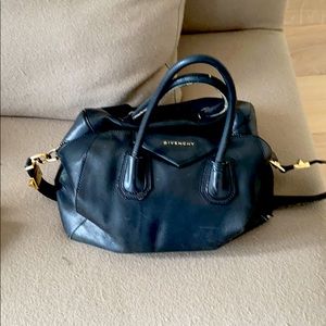 Givenchy Black Antigona Handbag